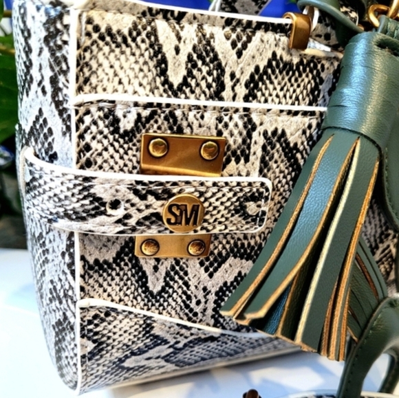 Steve Madden Snakeskin Satchel / Crossbody Bag – Gold Hardware – New w/ Tags - Picture 5 of 6